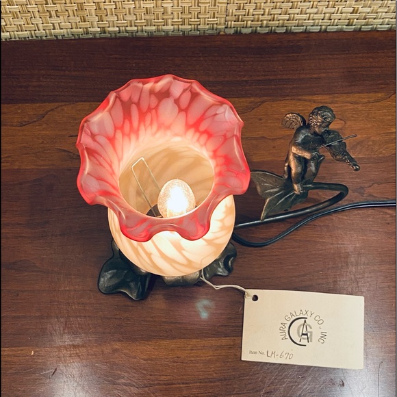 SOLD🌟HP🌟VTG 1990 Bronze Cherub Art Glass Memory Lamp - Picture 7 of 12